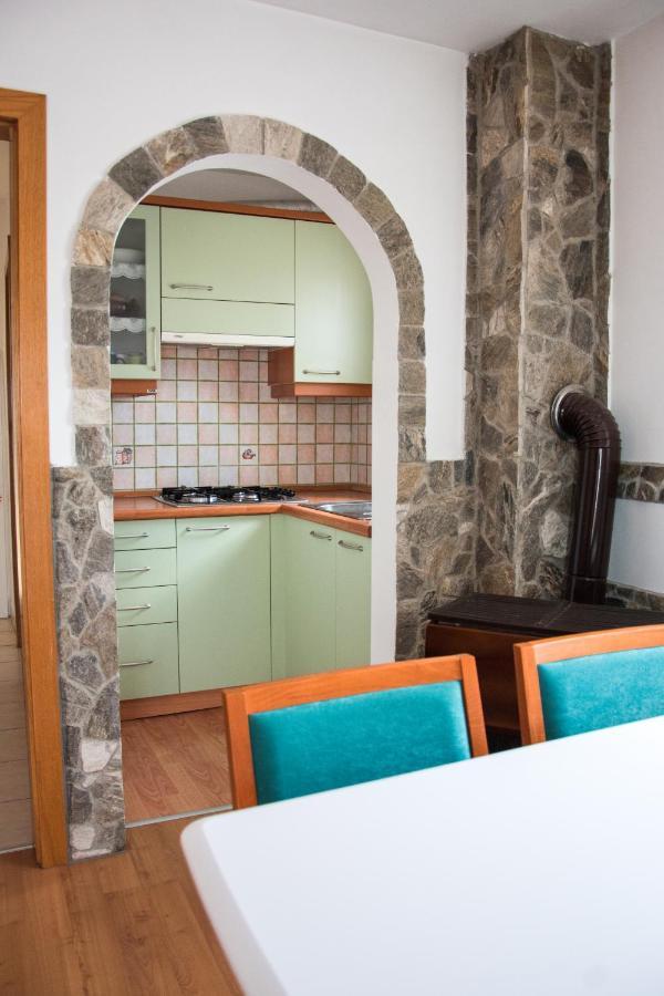 Zidanica-Vineyard Cottage Jakse Semic Kültér fotó
